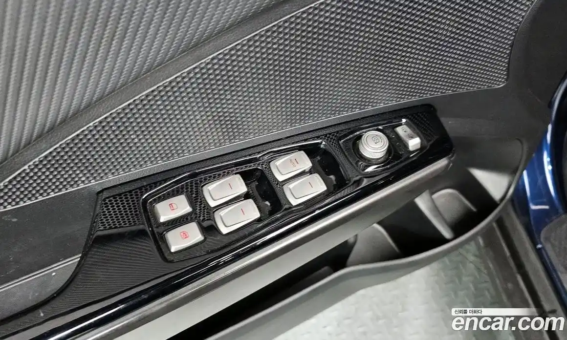 SsangYong TIBOLI 2019 1.6 Автомат в Москве № 235108, фото 14