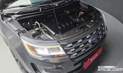Ford Explorer 2017 2.3 Автомат в Москве № 245625, миниатюра 3