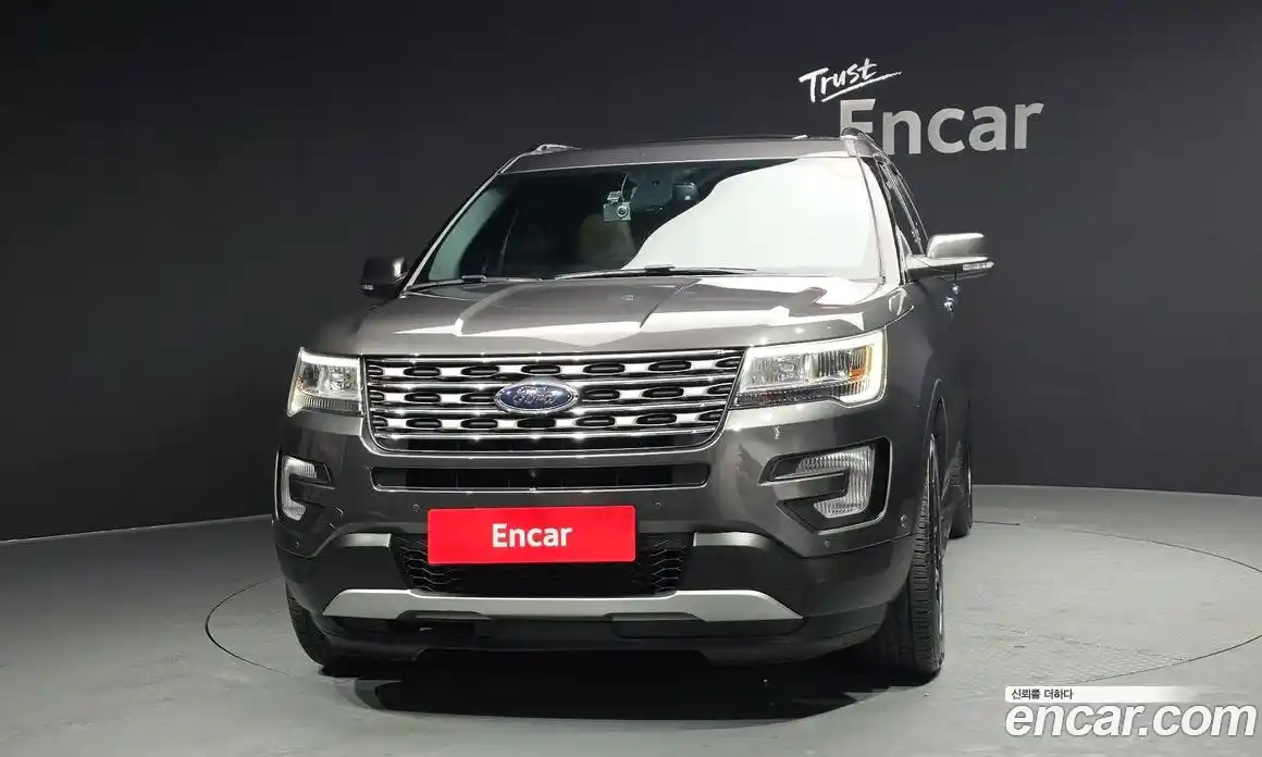 Ford Explorer 2017 2.3 Автомат в Москве № 245625, фото 4