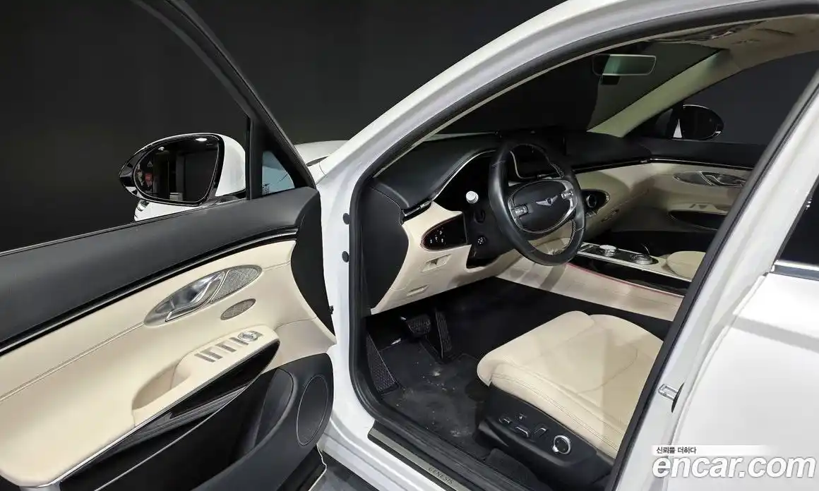 Genesis GV70 2022 2.5 Автомат в Москве № 24990, фото 20