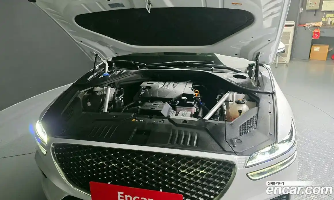 Genesis GV70 2022 2.5 Автомат в Москве № 24990, фото 4