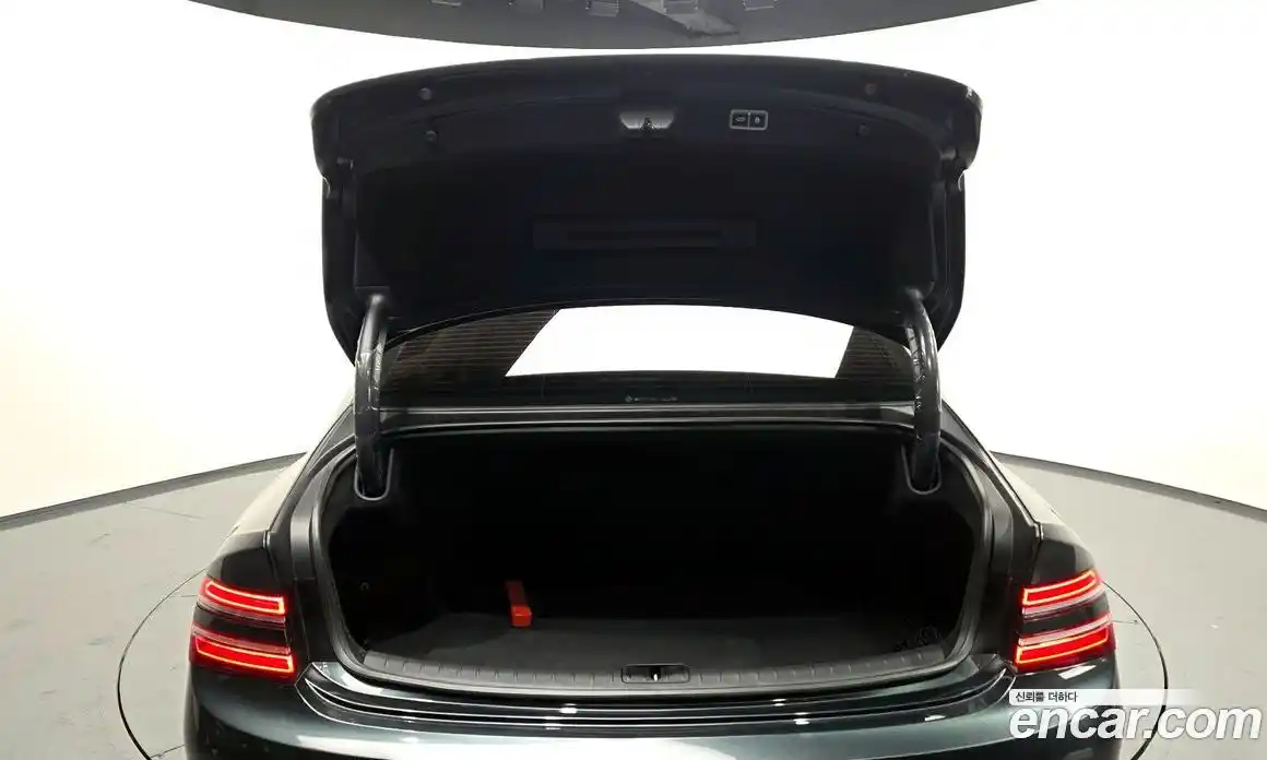 Genesis G80 2024 2.5 Автомат в Москве № 25154, фото 8