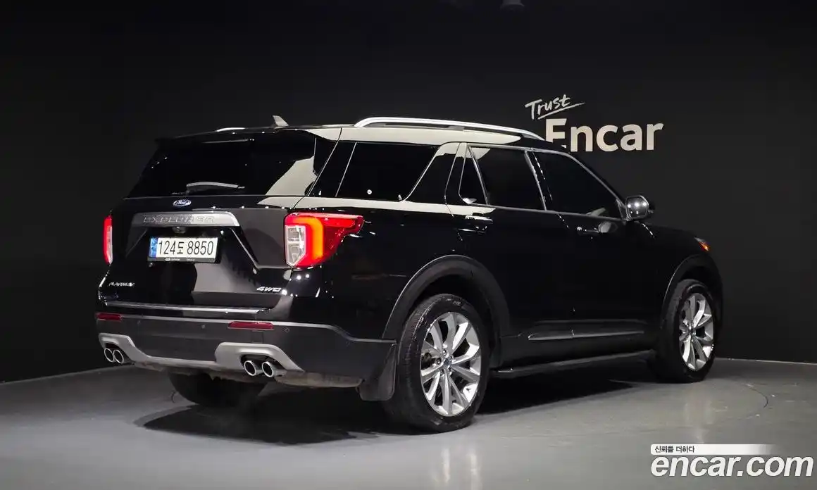 Ford Explorer 2021 3.0 Автомат в Москве № 255629, фото 17