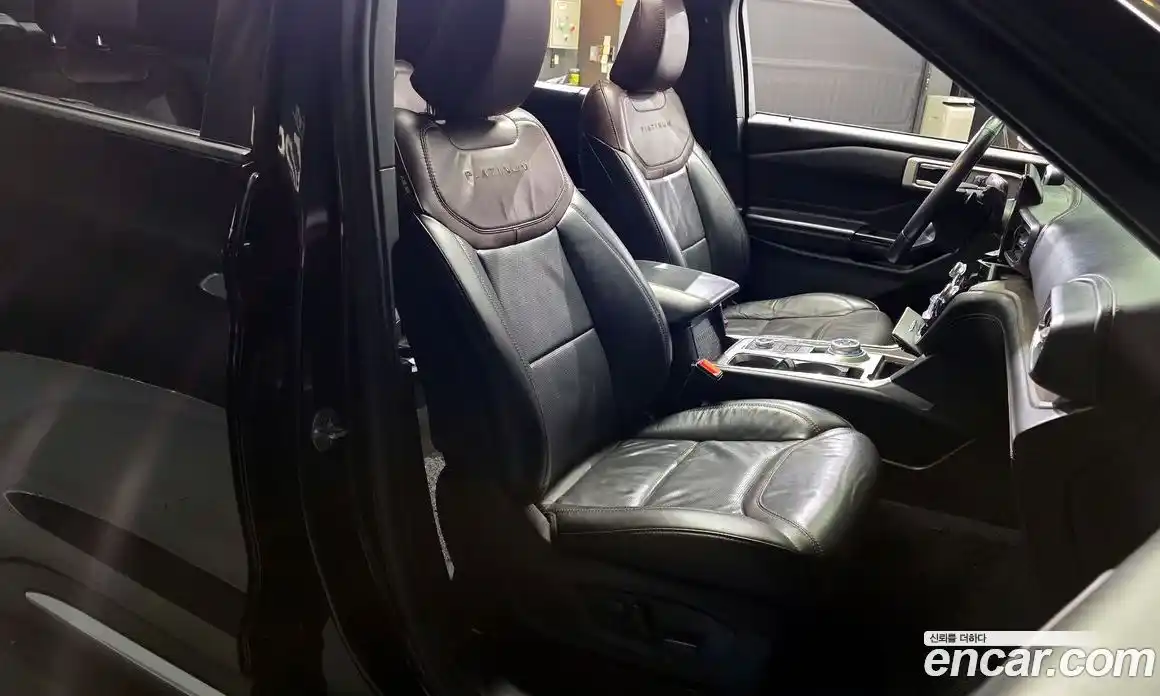 Ford Explorer 2021 3.0 Автомат в Москве № 255629, фото 3