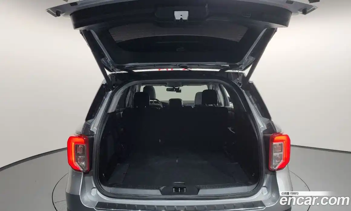 Ford Explorer 2020 2.3 Автомат в Москве № 255699, фото 15