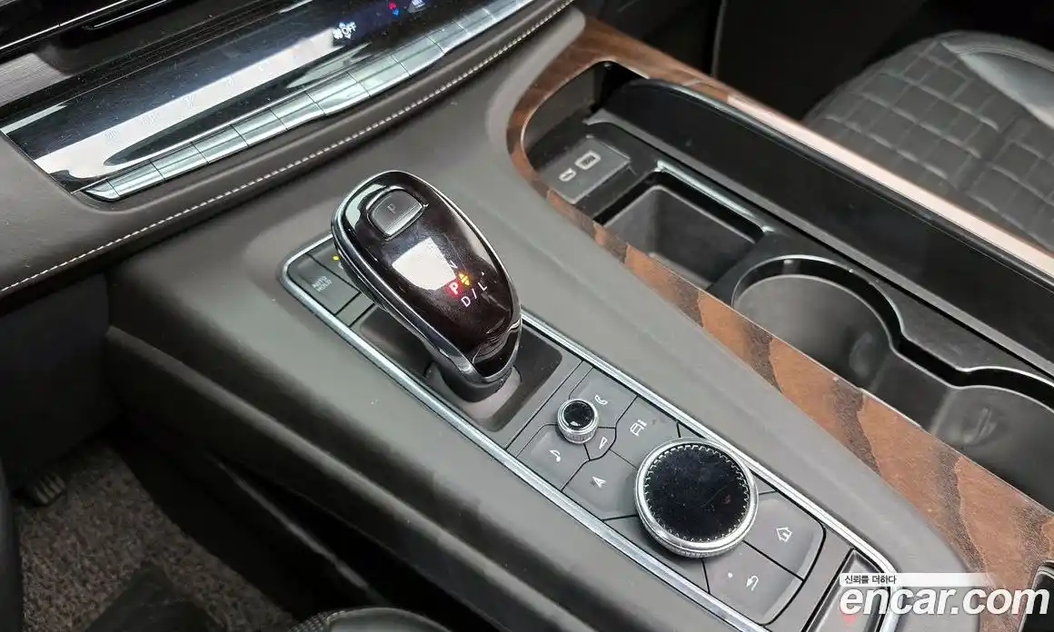 Cadillac Escalade 2021 6.2 Автомат в Москве № 256427, фото 12