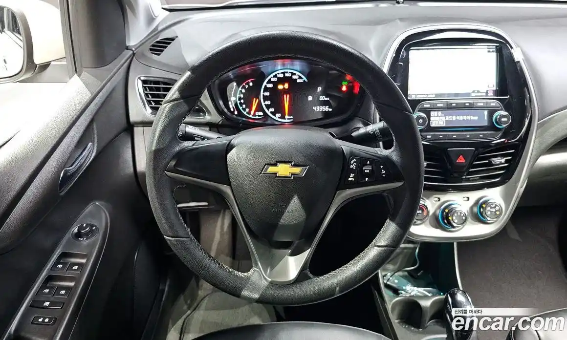 Chevrolet Spark 2018 1.0 Автомат в Москве № 262102, фото 13