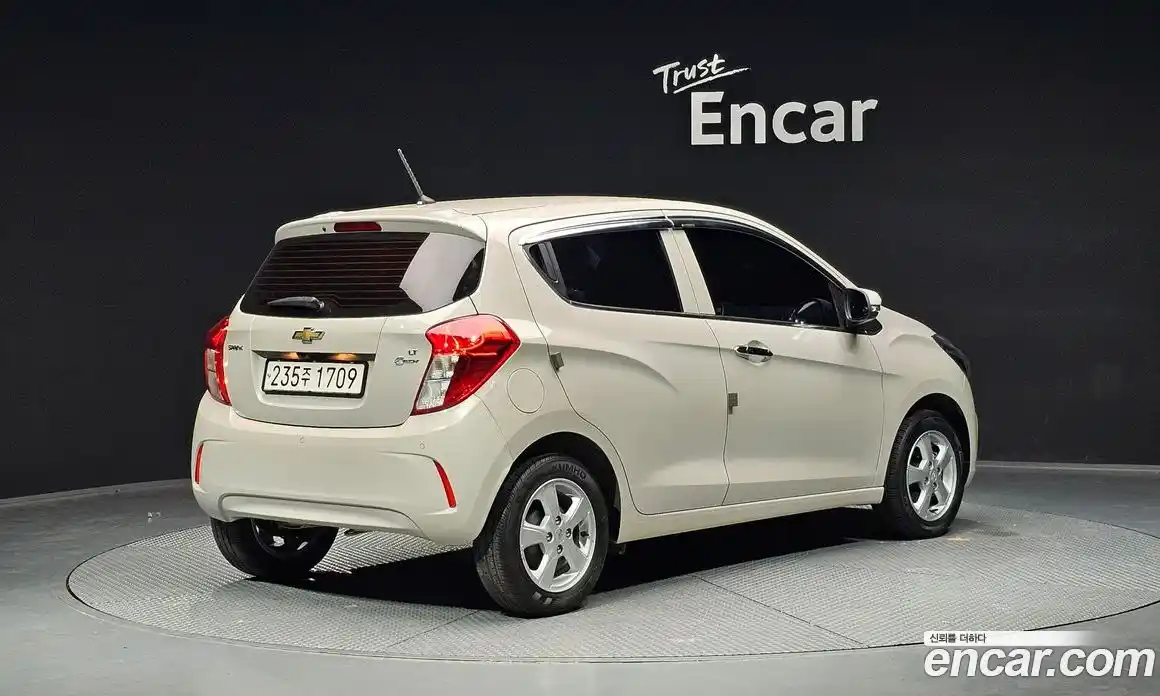 Chevrolet Spark 2018 1.0 Автомат в Москве № 262102, фото 20