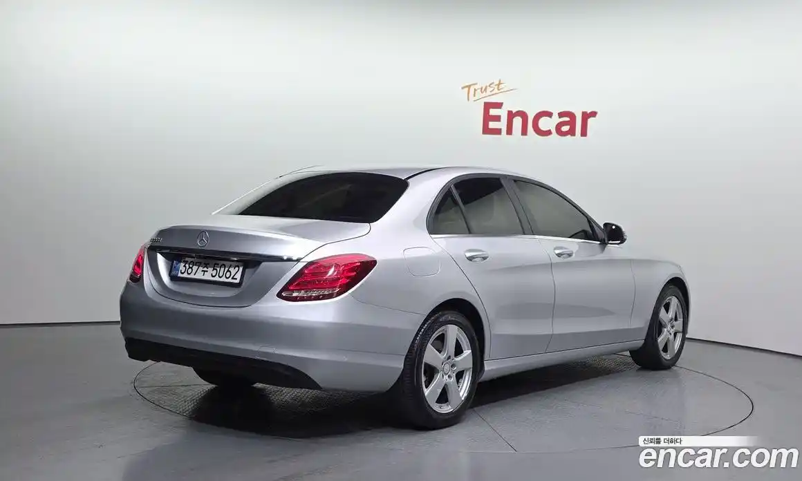 Mercedes-Benz C-Class 2016 1.6 Автомат в Москве № 264699, фото 5