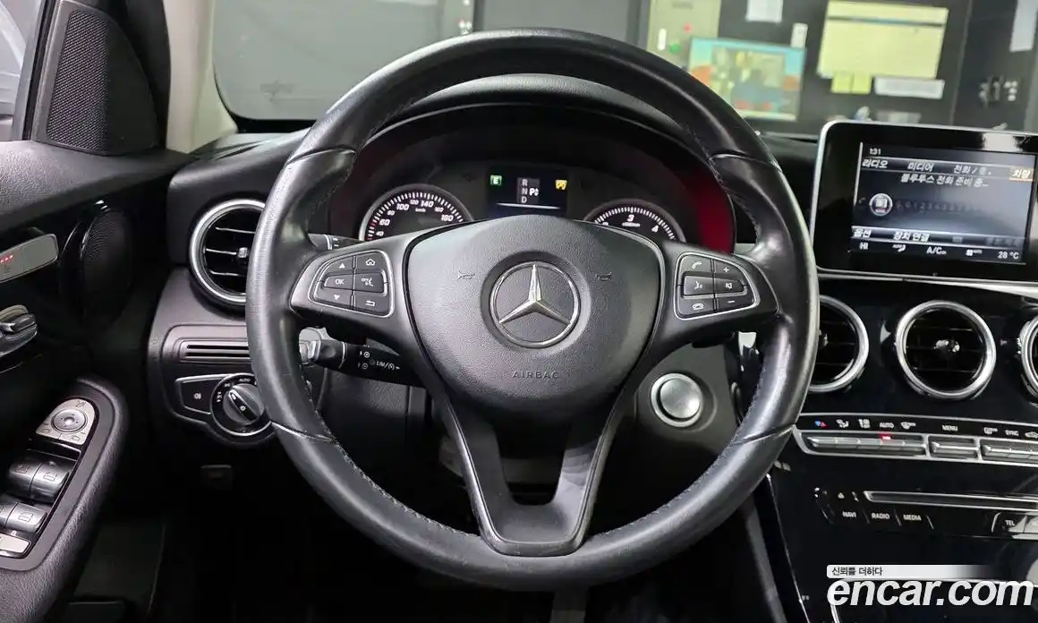 Mercedes-Benz C-Class 2016 1.6 Автомат в Москве № 264699, фото 8