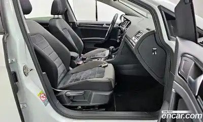 Volkswagen Golf 2015 2.0 Автомат в Москве № 276395, миниатюра 11