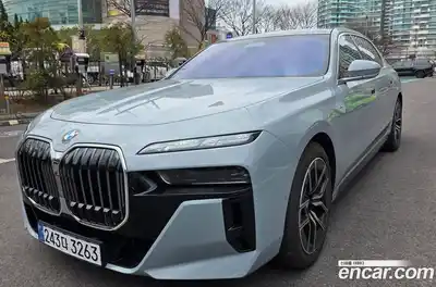 BMW 7-Series 2025 3.0 Автомат в Москве № 278785, миниатюра 9