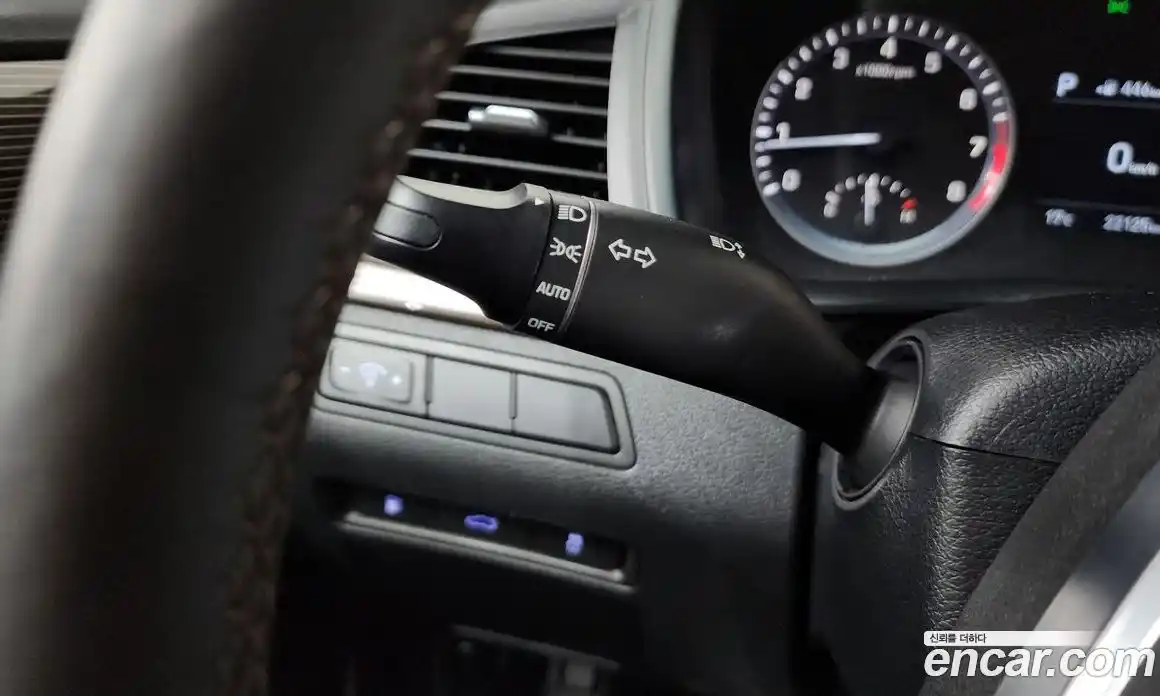 Hyundai Sonata 2018 2.0 Автомат в Москве № 280832, фото 19