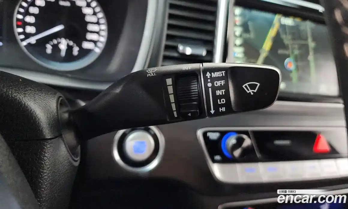 Hyundai Sonata 2018 2.0 Автомат в Москве № 280832, фото 20