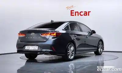 Hyundai Sonata 2018 2.0 Автомат в Москве № 280832, миниатюра 9