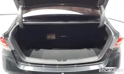 Hyundai Sonata 2018 2.0 Автомат в Москве № 280832, миниатюра 10