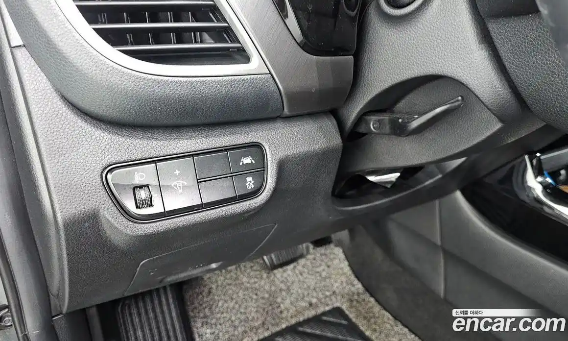 Kia Seltos 2021 1.6 Автомат в Москве № 287031, фото 6