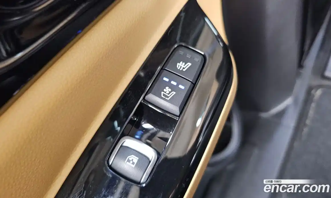 Kia Canival 2023 2.2 Автомат в Москве № 287482, фото 15