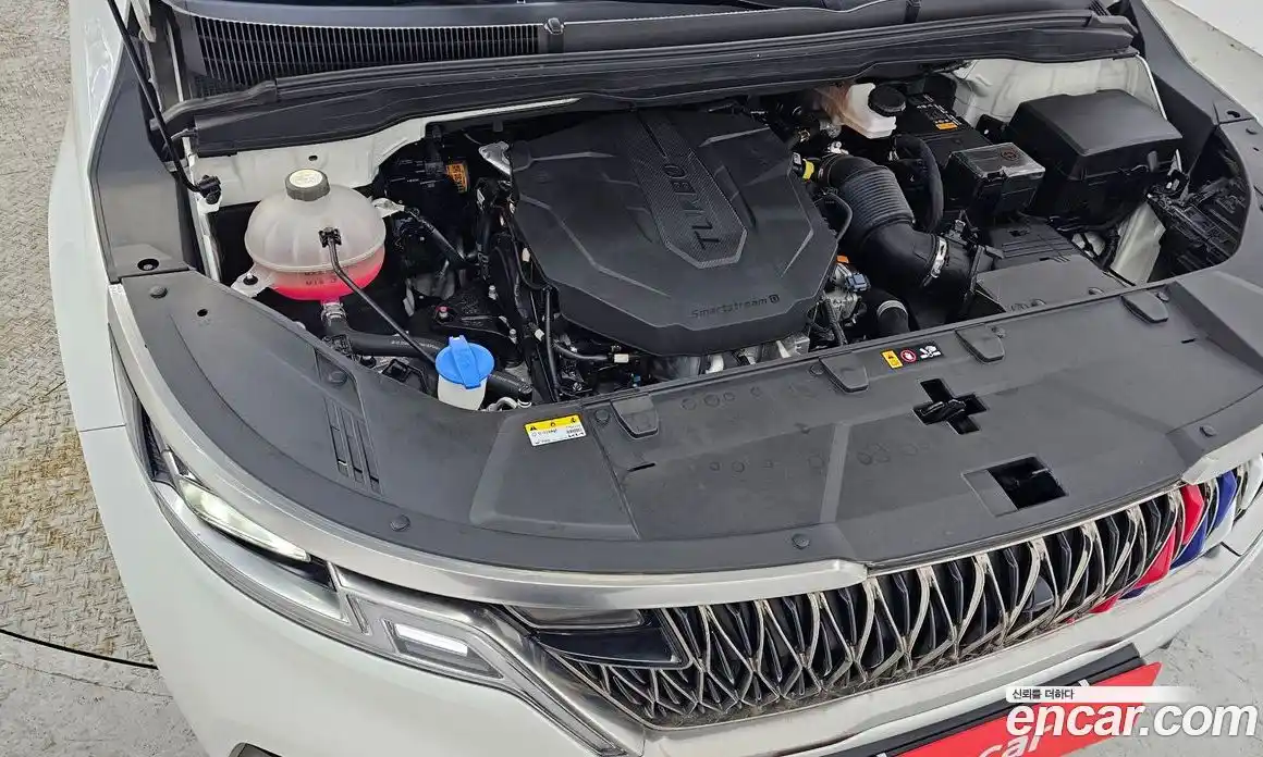 Kia Canival 2023 2.2 Автомат в Москве № 287482, фото 3