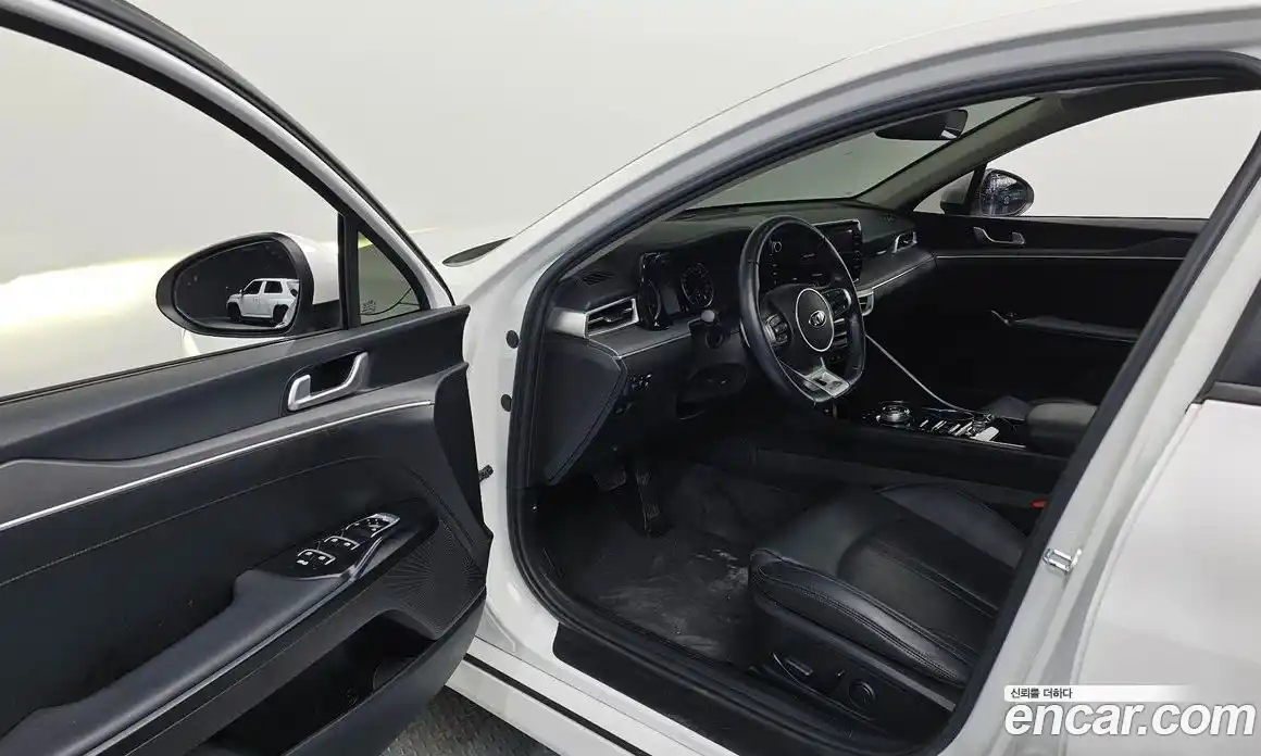 Kia K5 2021 1.6 Автомат в Москве № 288417, фото 7