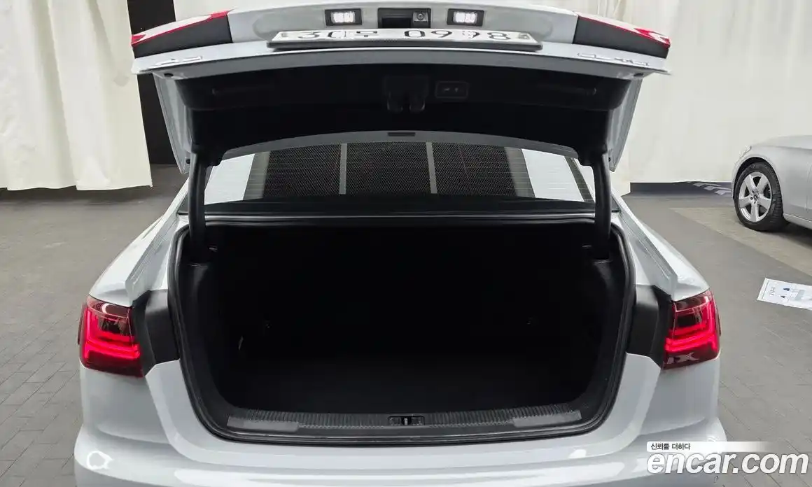 Audi A6 2016 2.0 Автомат в Москве № 293084, фото 4