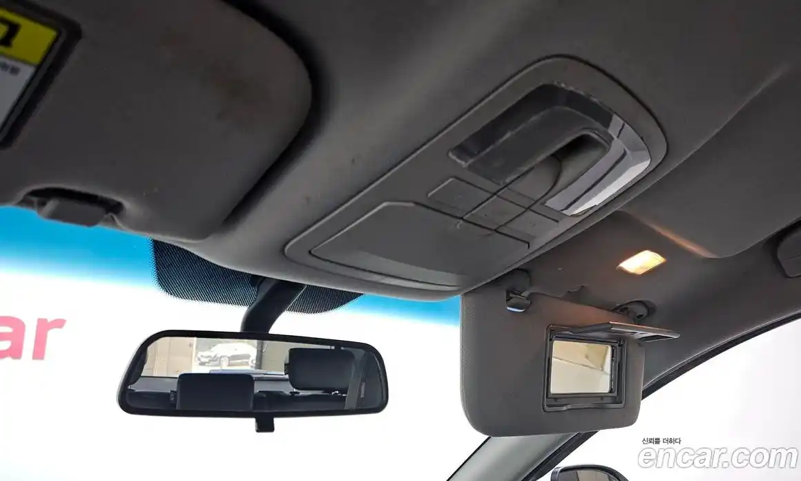 SsangYong Korando 2015 2.0 Автомат в Москве № 30603, фото 17