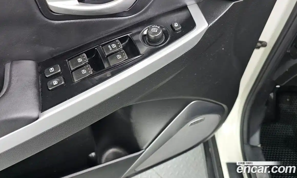 SsangYong Korando 2015 2.0 Автомат в Москве № 30603, фото 19