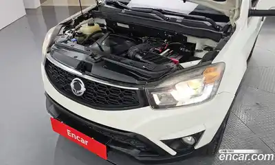 SsangYong Korando 2015 2.0 Автомат в Москве № 30603, миниатюра 4