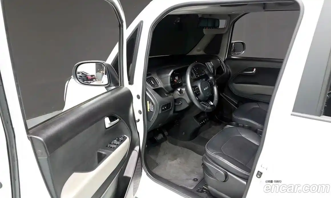 Kia Ray 2023 1.0 Автомат в Москве № 307914, фото 11