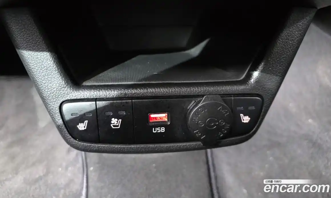 Kia Ray 2023 1.0 Автомат в Москве № 307914, фото 3