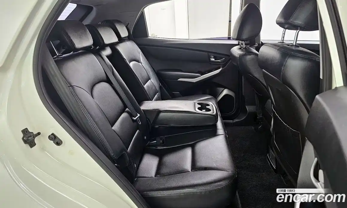 SsangYong Korando 2014 2.0 Автомат в Москве № 310095, фото 18