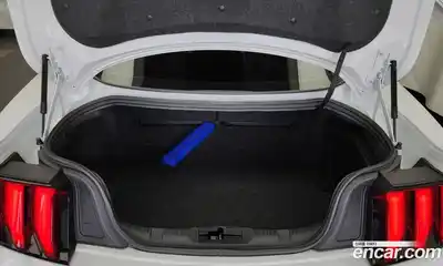 Ford Mustang 2021 2.3 Автомат в Москве № 313731, миниатюра 5