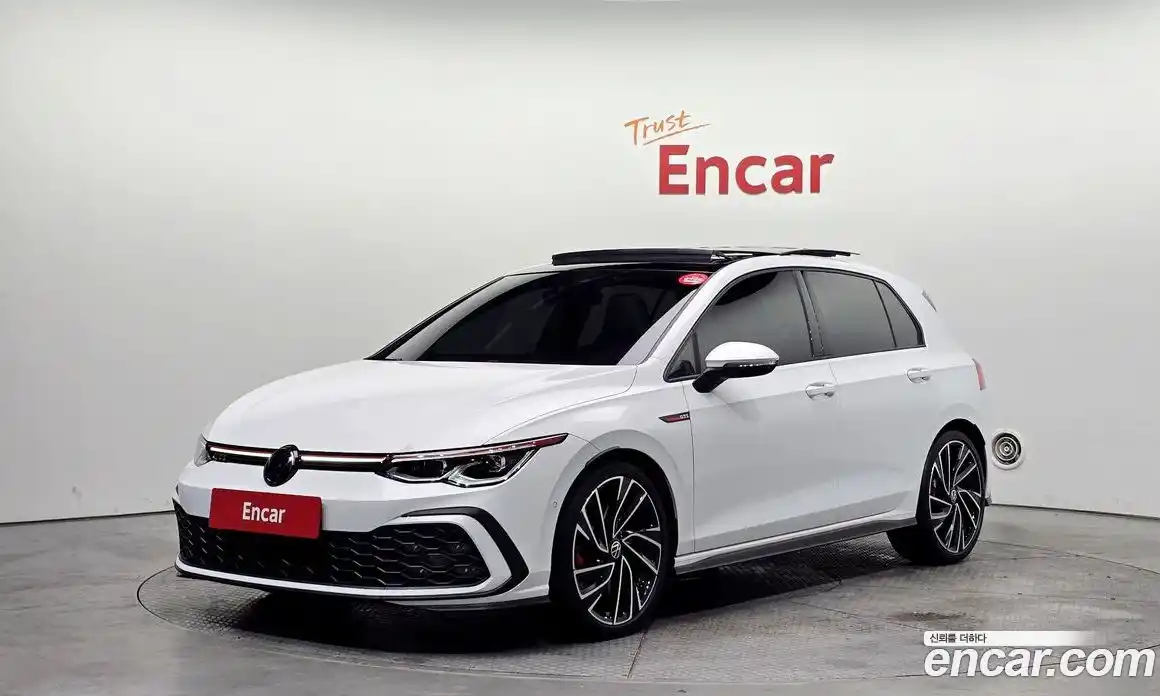 Volkswagen Golf 2023 2.0 Автомат в Москве № 317792, фото 11