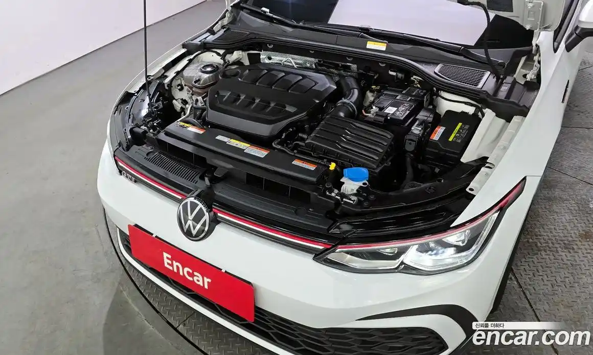 Volkswagen Golf 2023 2.0 Автомат в Москве № 317792, фото 14