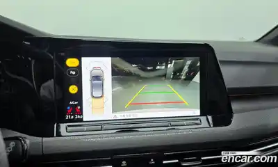 Volkswagen Golf 2023 2.0 Автомат в Москве № 317792, миниатюра 4