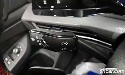 Volkswagen Golf 2023 2.0 Автомат в Москве № 317792, миниатюра 6