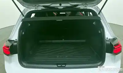 Volkswagen Golf 2023 2.0 Автомат в Москве № 317792, миниатюра 7