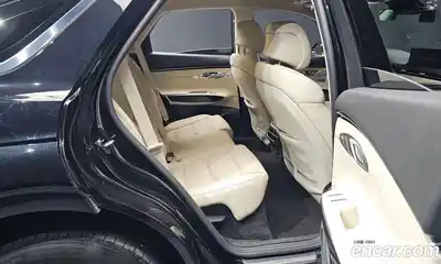 Genesis GV70 2023 2.5 Автомат в Москве № 322931, миниатюра 3