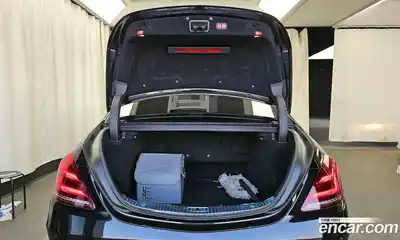 Mercedes-Benz S-Class 2019 4.0 Автомат в Москве № 325238, миниатюра 3