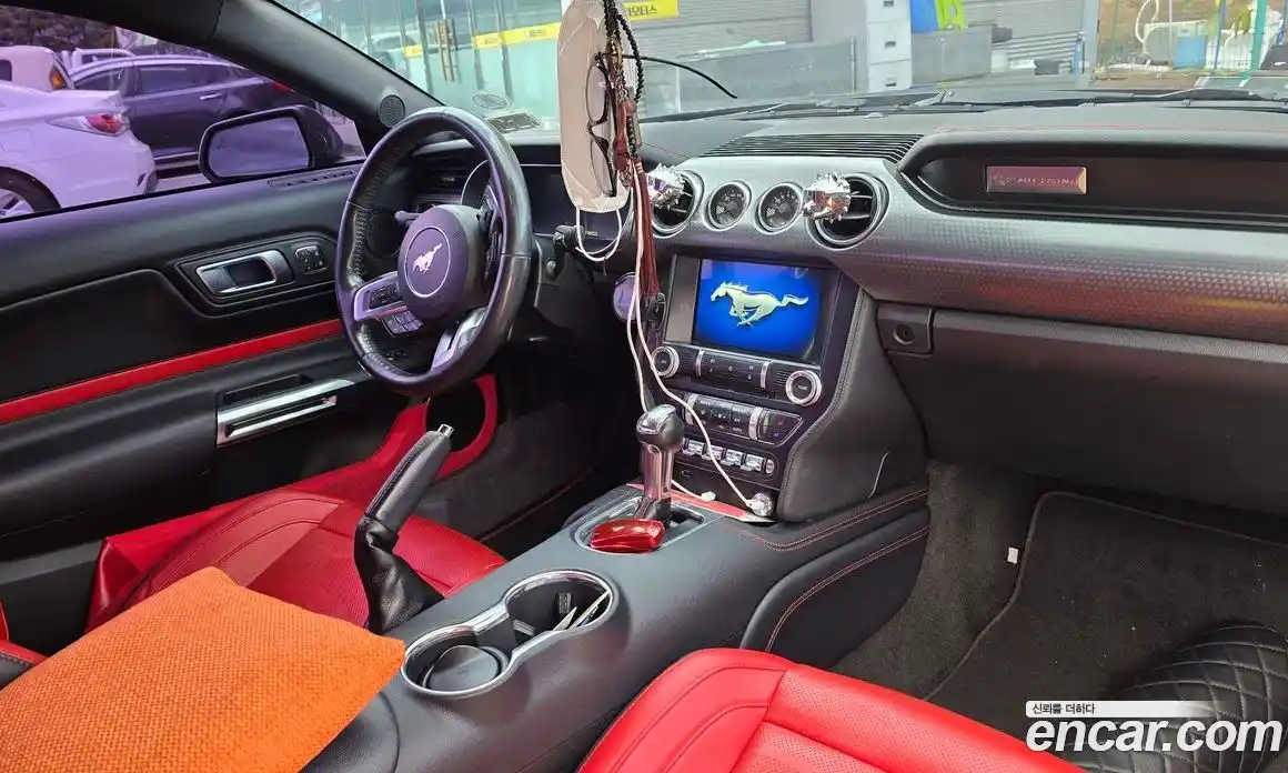 Ford Mustang 2018 2.3 Автомат в Москве № 330791, фото 13