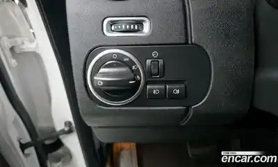 Land Rover Discovery 2013 3.0 Автомат в Москве № 333523, миниатюра 12