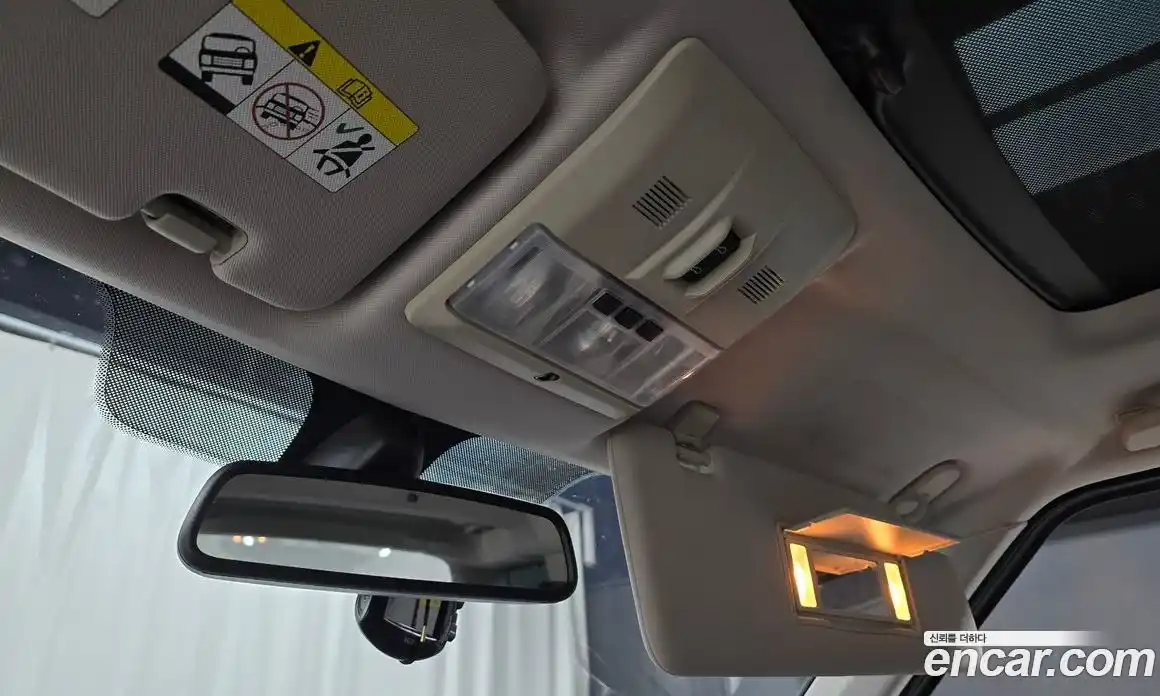 Land Rover Discovery 2013 3.0 Автомат в Москве № 333523, фото 2