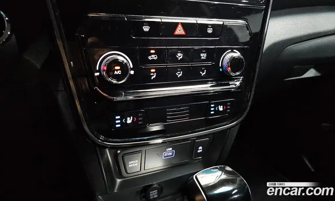 SsangYong TIBOLI 2022 1.5 Автомат в Москве № 33933, фото 13