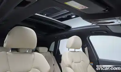 Audi Q5 2023 2.0 Автомат в Москве № 343440, миниатюра 2