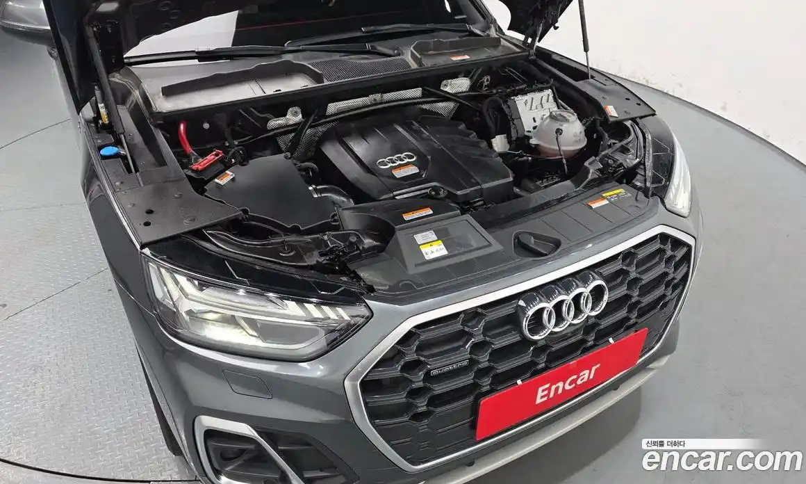 Audi Q5 2023 2.0 Автомат в Москве № 343440, фото 4