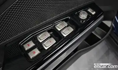 SsangYong TIBOLI 2018 1.6 Автомат в Москве № 35580, миниатюра 7