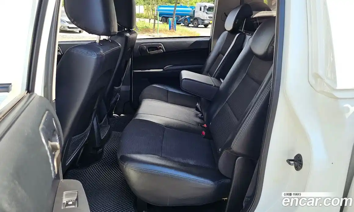 SsangYong Korando 2014 2.0 Автомат в Москве № 35978, фото 3