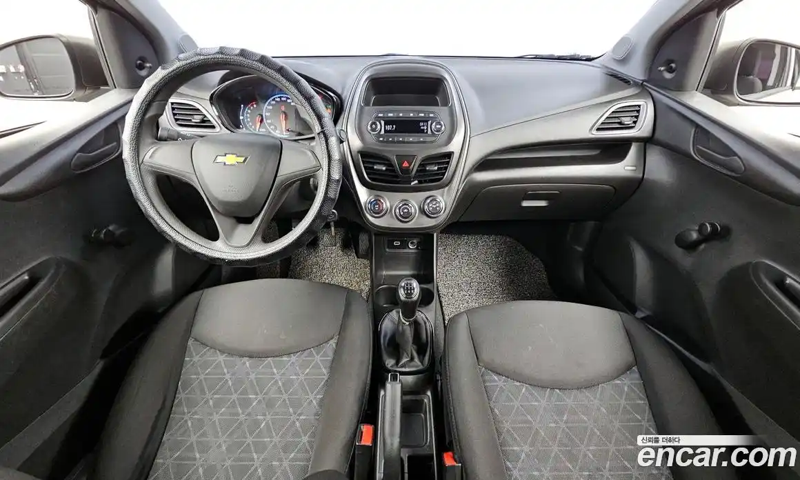 Chevrolet Spark 2019 1.0 Механическая в Москве № 36784, фото 11