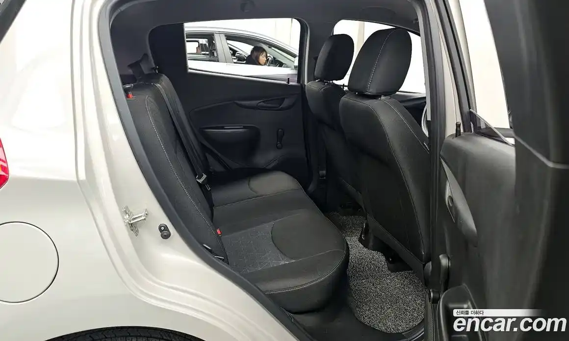 Chevrolet Spark 2019 1.0 Механическая в Москве № 36784, фото 19