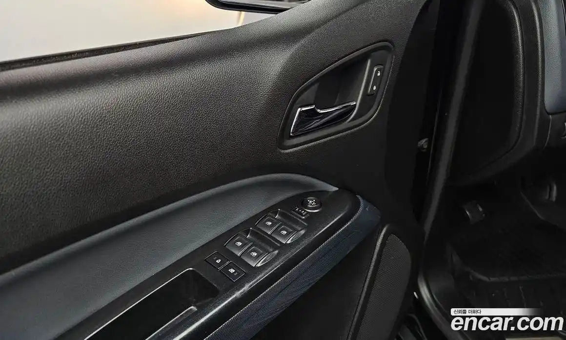 Chevrolet Colorado 2021 3.6 Автомат в Москве № 37110, фото 13